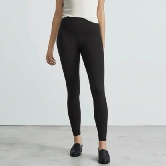 NWOT Everlane Renew Ankle Leggings Black Size Medium - Picture 1 of 7